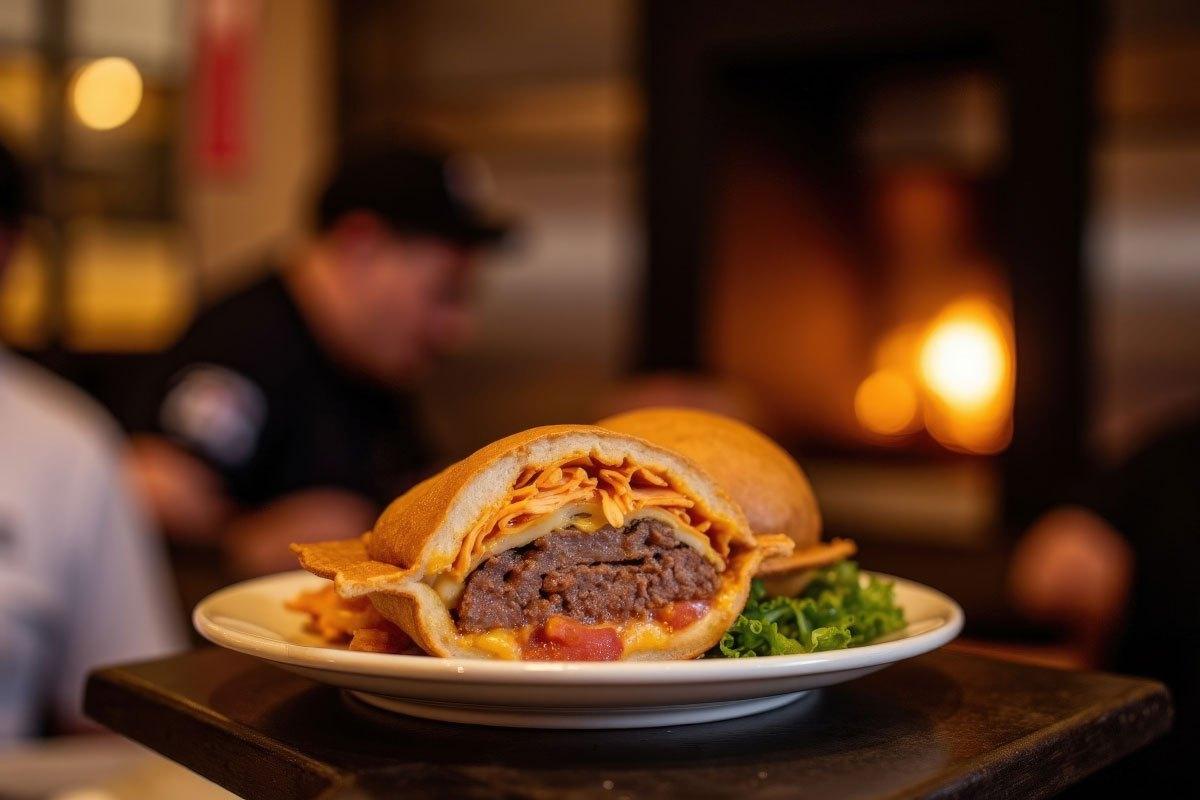 ufo burgery – nowy trend o niezwykłym kształcie i wyjątkowych smakach, który podbija świat gofrex.com ufo burger
