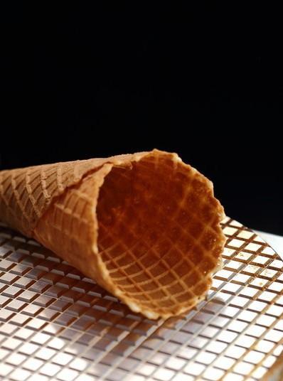 Våffeljärn - Glasstrut Waflownica Do Rozkow Kratka GOFREX.com
